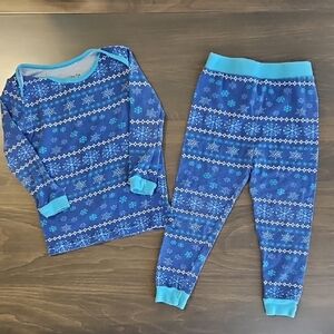 Snowflake Patterned Kids Pajama Set in Blue